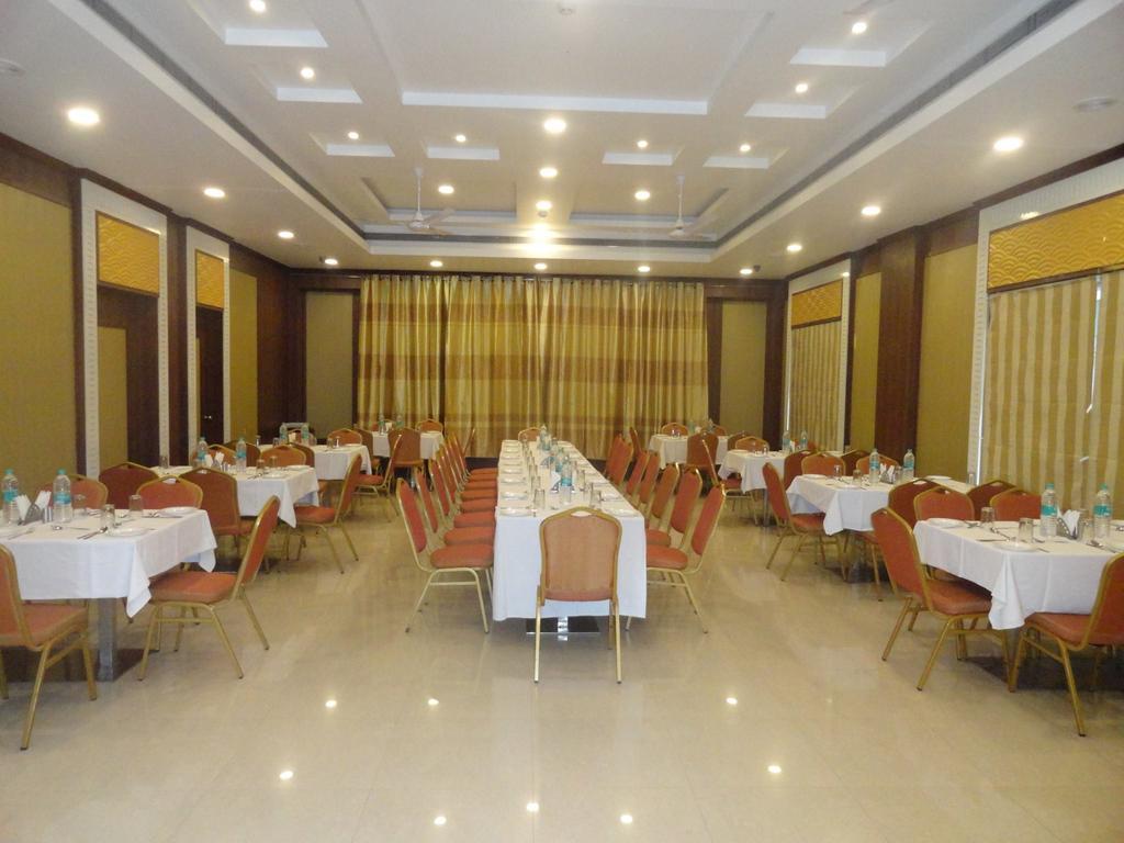 Alps Residency Hotel Krishnagiri Exterior photo